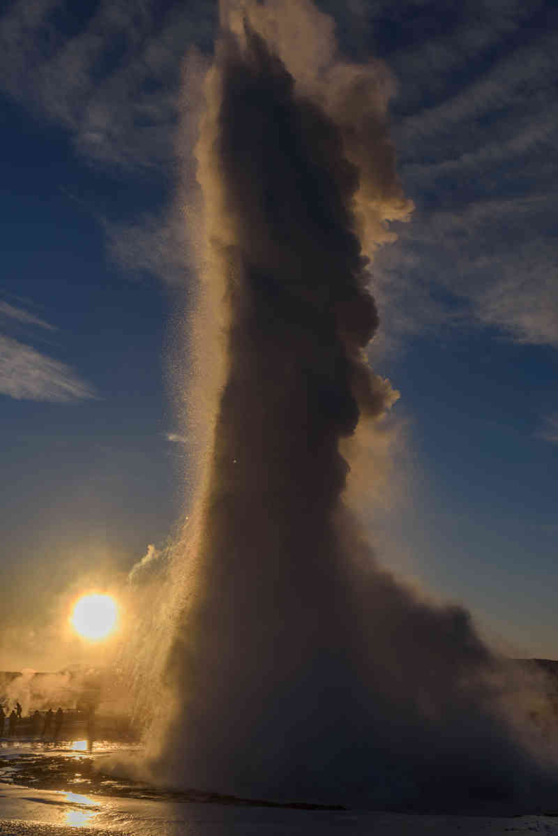 Islandia 056 - Geysir - geysir Strokkur.jpg